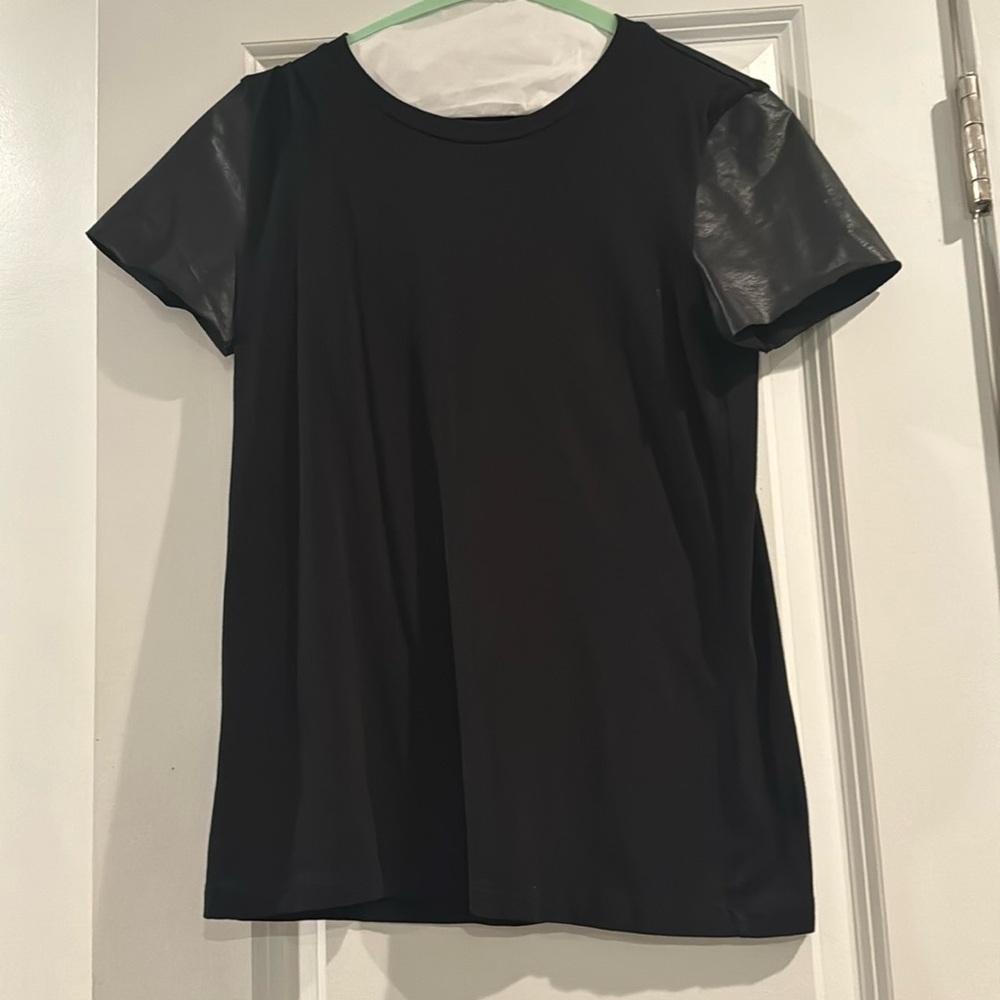 Theory t shirt leather sleeves. Size small